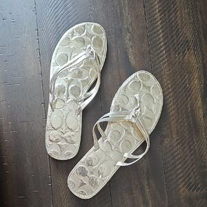 NWT Coach Gold Foil Flip Flop Sandals, Size 8